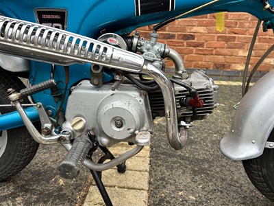 Lot 1976 Honda ST70 Dax