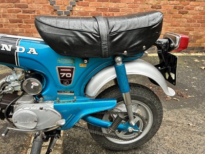 Lot 1976 Honda ST70 Dax