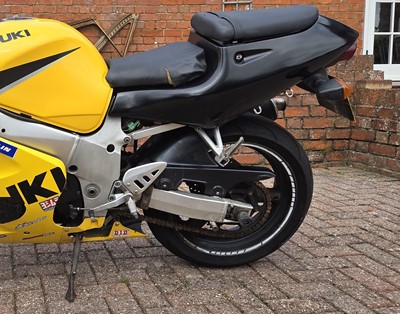 Lot 1999 Suzuki GSXR-600