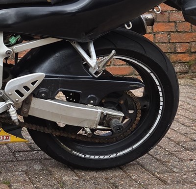 Lot 1999 Suzuki GSXR-600
