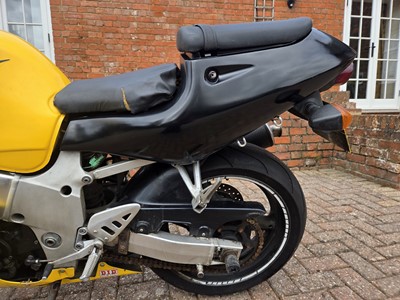 Lot 1999 Suzuki GSXR-600