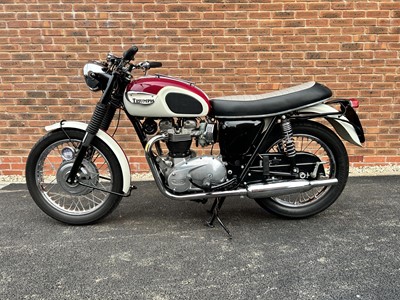 Lot 1967 Triumph Bonneville T120