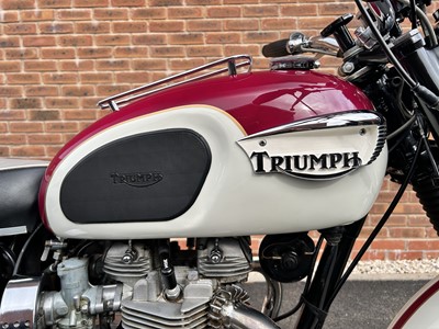 Lot 1967 Triumph Bonneville T120