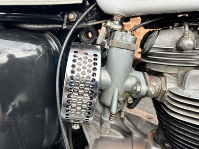 Lot 1966 Triumph T120R
