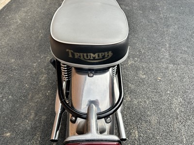 Lot 1966 Triumph T120R