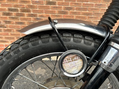Lot 1966 Triumph T120R
