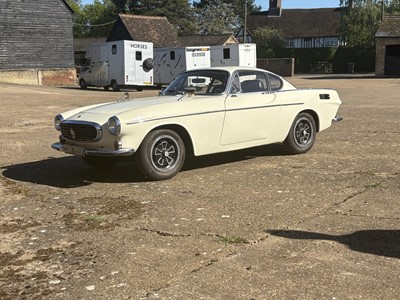 Lot 6 - 1971 Volvo P1800 E