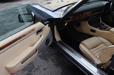 Lot 25 - 1989 Jaguar XJS 5.3 Convertible