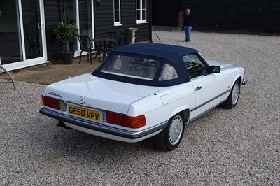 Lot 61 - 1989 Mercedes-Benz 300 SL