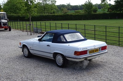 Lot 61 - 1989 Mercedes-Benz 300 SL