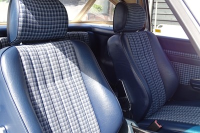 Lot 61 - 1989 Mercedes-Benz 300 SL
