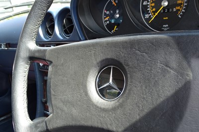 Lot 61 - 1989 Mercedes-Benz 300 SL
