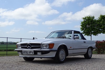 Lot 61 - 1989 Mercedes-Benz 300 SL