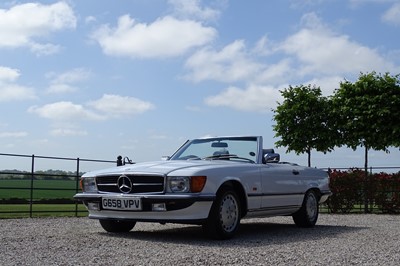Lot 61 - 1989 Mercedes-Benz 300 SL