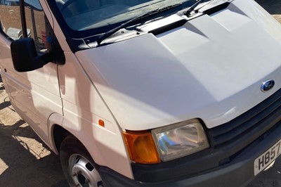 Lot 56 - 1990 Ford Transit Mk3 Bare Chassis Cab