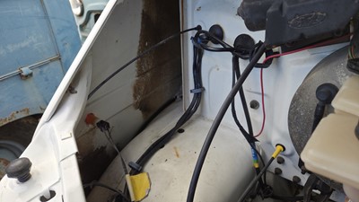 Lot 56 - 1990 Ford Transit Mk3 Bare Chassis Cab