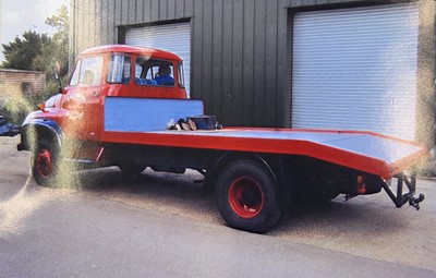 Lot 28 - 1966 Ford Thames Trader K-Type 200