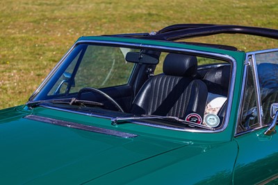 Lot 66 - 1973 Triumph Stag