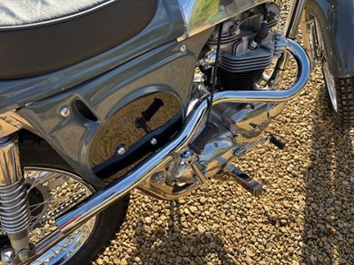Lot 2010 Triumph Métisse Steve McQueen Desert Racer