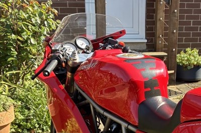 Lot 1993 Ducati 900SS