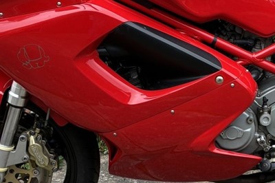 Lot 2006 Ducati ST3