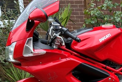Lot 2006 Ducati ST3