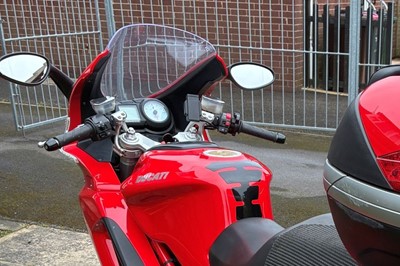 Lot 2006 Ducati ST3