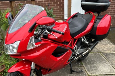 Lot 2006 Ducati ST3