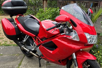Lot 2006 Ducati ST3