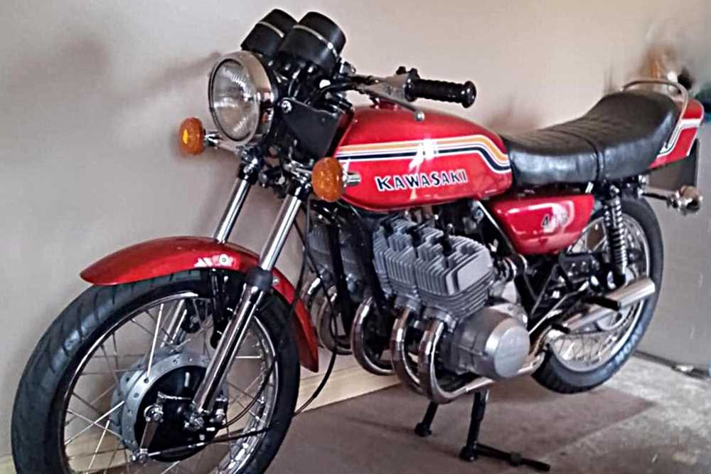 Lot 1972 Kawasaki S2 415