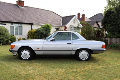 Lot 1986 Mercedes-Benz 300 SL