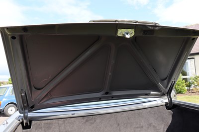 Lot 1986 Mercedes-Benz 300 SL