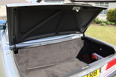 Lot 1986 Mercedes-Benz 300 SL