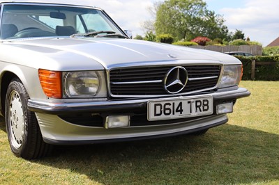 Lot 1986 Mercedes-Benz 300 SL