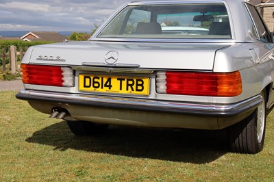 Lot 1986 Mercedes-Benz 300 SL