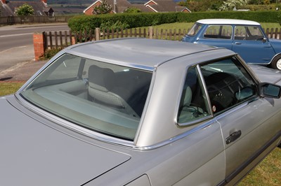 Lot 1986 Mercedes-Benz 300 SL
