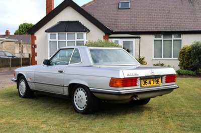 Lot 1986 Mercedes-Benz 300 SL