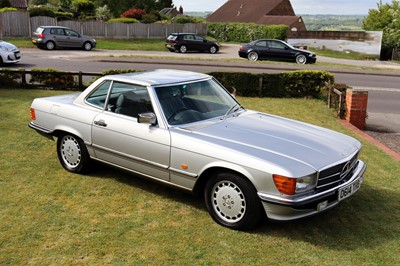Lot 1986 Mercedes-Benz 300 SL