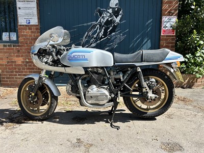 Lot 1982 Ducati 900SS