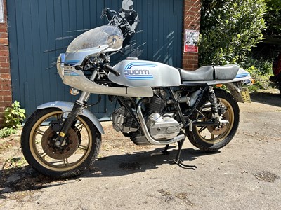 Lot 1982 Ducati 900SS