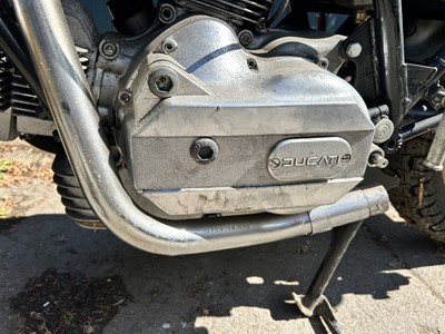 Lot 1982 Ducati 900SS