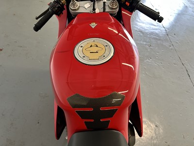 Lot 1997 Ducati 900SS