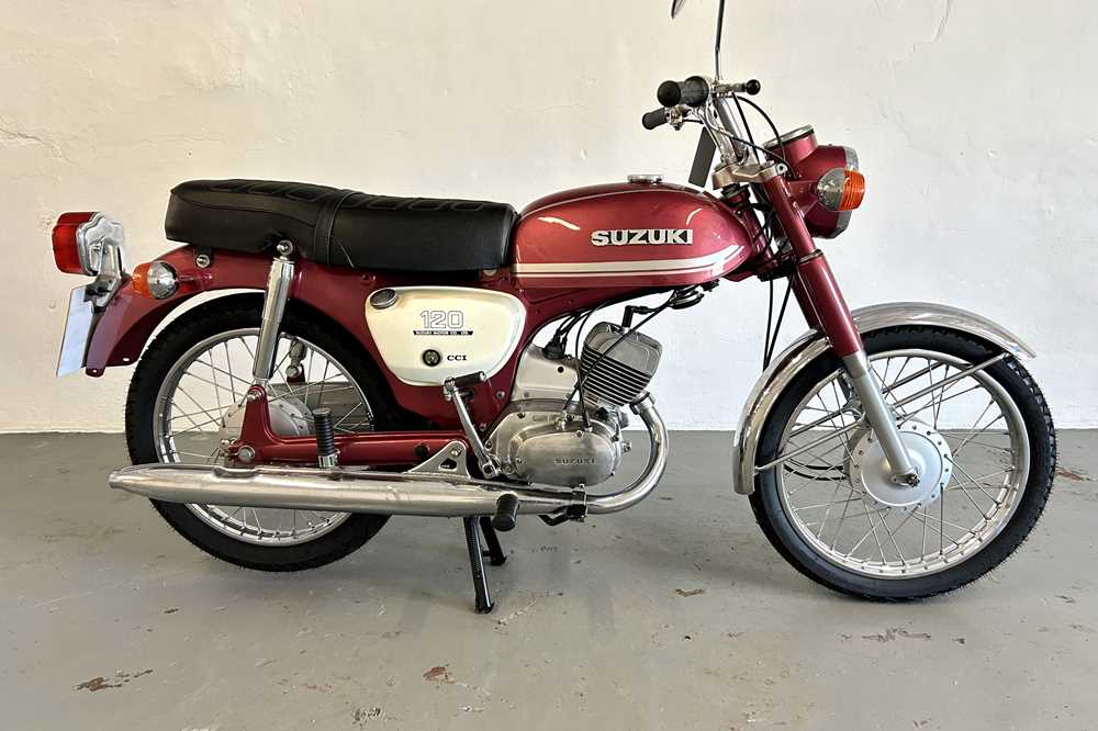 Lot 1975 Suzuki B120