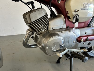 Lot 1975 Suzuki B120