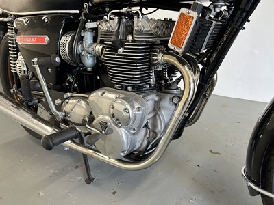 Lot 1973 Triumph T150V Trident