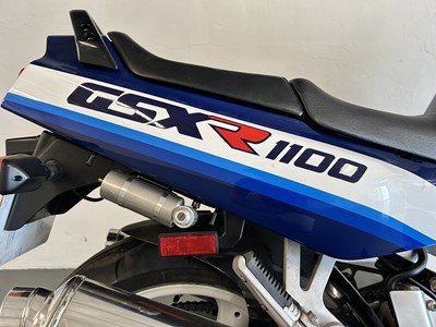 Lot 1990 Suzuki GSX-R1100