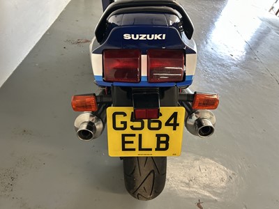 Lot 1990 Suzuki GSX-R1100