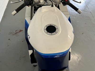 Lot 1990 Suzuki GSX-R1100