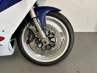 Lot 1990 Suzuki GSX-R1100