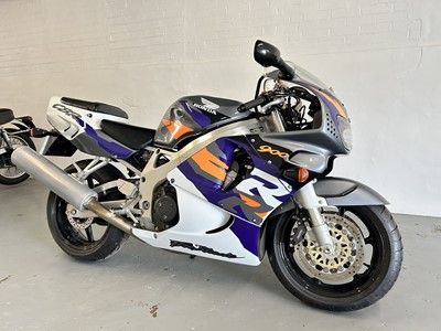 Lot 1996 Honda Fireblade CBR900RR